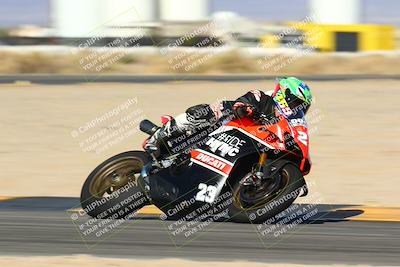 media/Jan-13-2024-SoCal Trackdays (Sat) [[9c032fe5aa]]/Turn 16 Set 2 (1120am)/